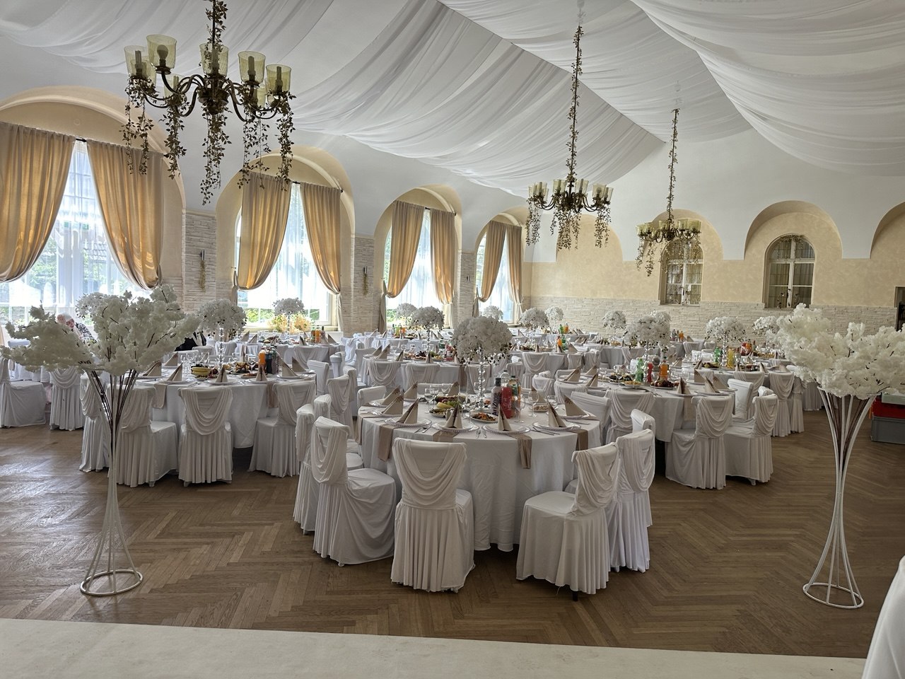 Зал мероприятия